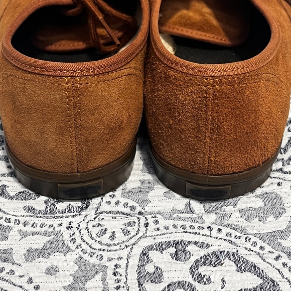 Vans Men's Tan Brown Suede Sneakers 9 women’s 7.5 men’s - Picture 5 of 8